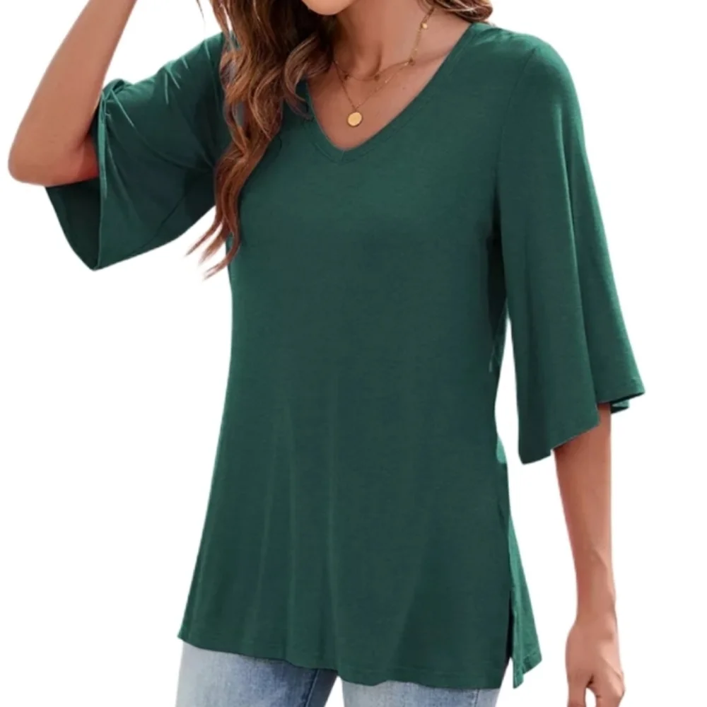 NWT Fashion Women's M V-Neck 3/4 Flutter/Bell Sleeve Lightweight Green Tunic Top